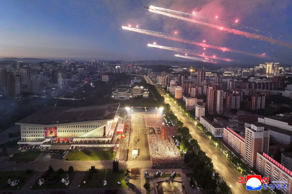 33-조국해방전쟁승리72돐 성대히 경축